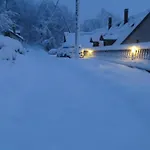 Апартаменты 2-zimmer-wohnung Mit Blick Auf Den Pic Du Midi By Interhome Люс-Сен-Совёр